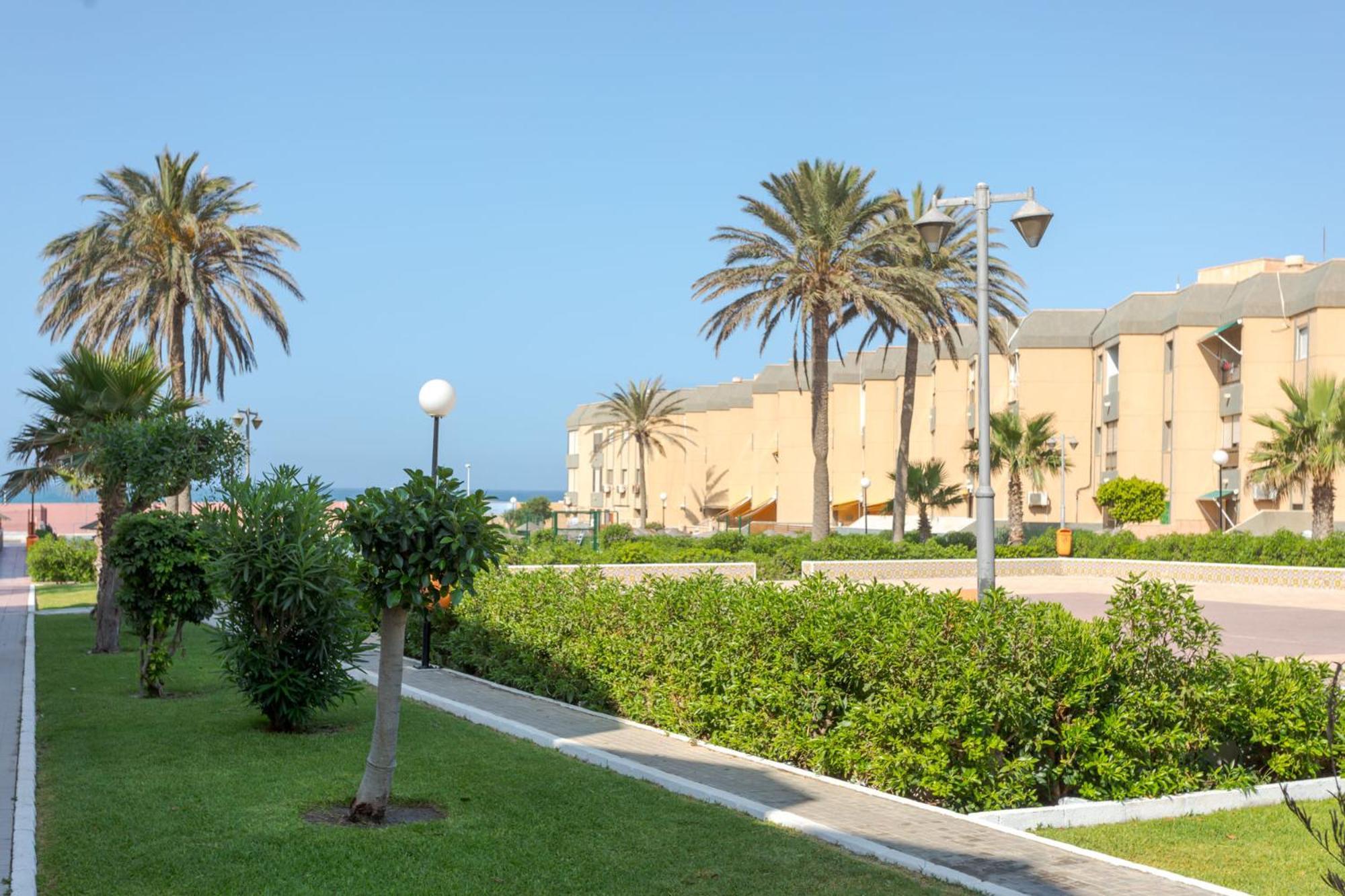 Appartement Loft primera línea playa, Cabo de Gata, Wifi à Retamar  Extérieur photo
